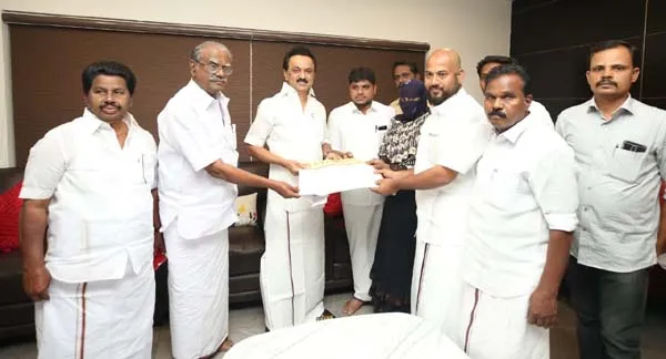 independent candidate join dmk